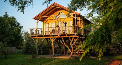 EHM Baumhaus Chalet nahe Therme & Natur