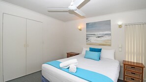 2 bedrooms, iron/ironing board