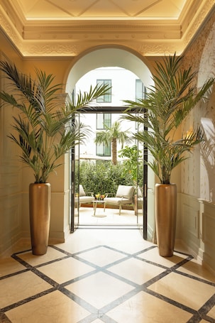 EST Hotel Palais Chotek NEW OPENING