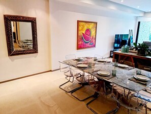 تناول الطعام