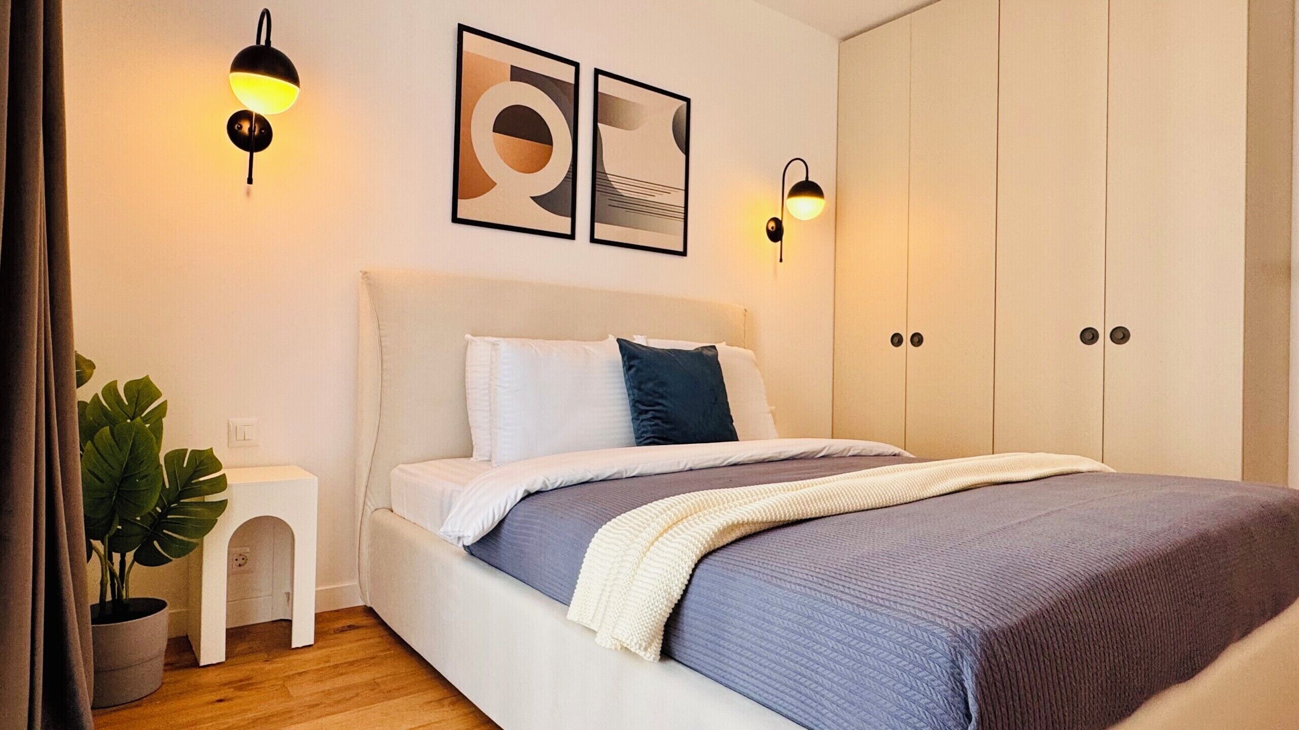 Appartement Confort, 1 chambre, non-fumeur, balcon | Rideaux d’obscurcissement, fer et planche à repasser