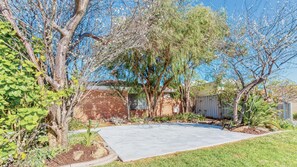 Property grounds - JB’s - Jetty Busselton Stay (West Busselton)