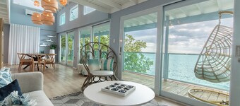 Villa Candela Oceanfront - Waterfront Retreat
