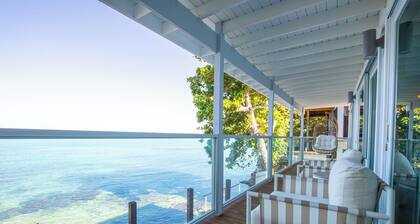 Villa Candela Oceanfront - Waterfront Retreat