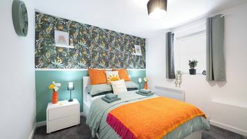 1 bedroom, iron/ironing board, free WiFi, bed sheets