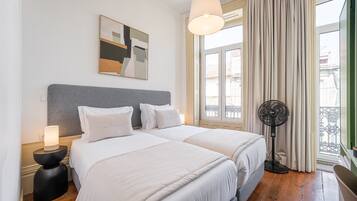 Appartement (Room with Balcony)