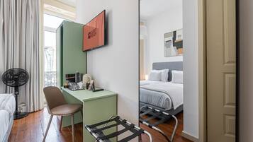 Appartement (Room with Balcony)