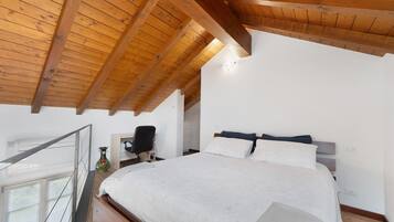 1 chambre, bureau, fer et planche Ă repasser, Wi-Fi