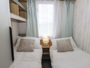 3 Schlafzimmer, individuell dekoriert, individuell eingerichtet