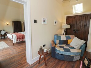 1 bedroom, individually decorated, individually furnished, free WiFi - Y Cwlwm - The Celtic Knot (Lampeter)