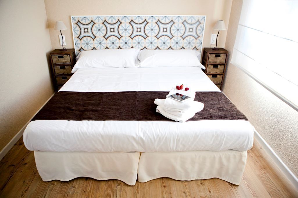 2 bedrooms, internet