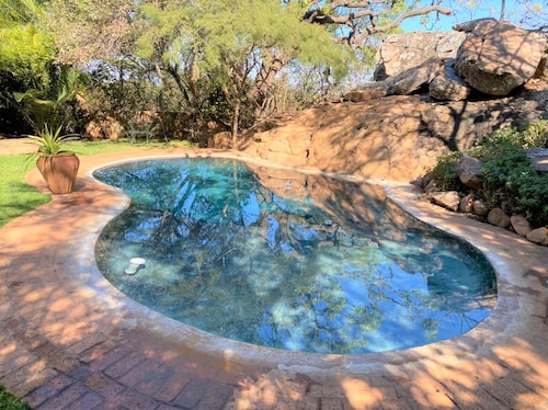 Family Lodge in Natural African Bush - 2113