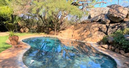 Family Lodge in Natural African Bush - 2113