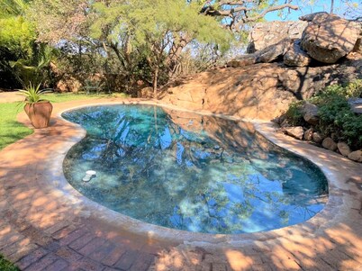 Family Lodge in Natural African Bush - 2113