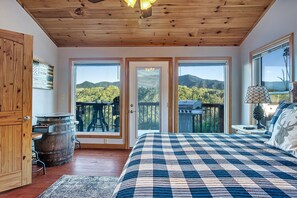 2 chambres, fer et planche à repasser, lit parapluie, Wi-Fi gratuit
