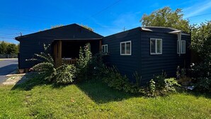Exterior - 4 bd/ 10 min to downtown W/D (Indianapolis)