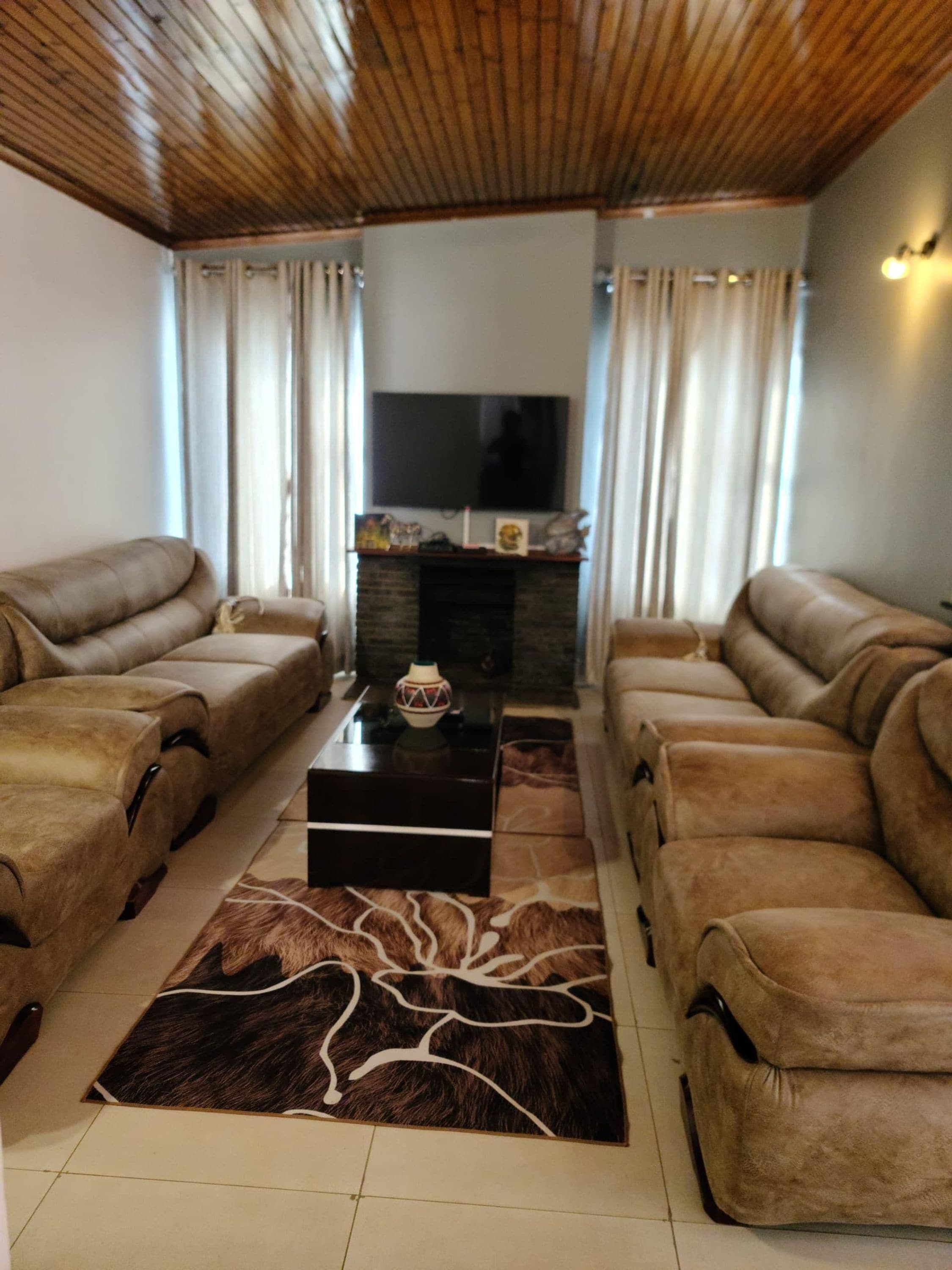 Villa, fumadores | 6 dormitorios