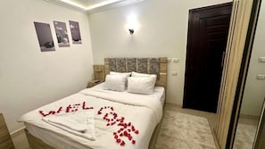 Single Room | In-room safe, soundproofing, iron/ironing board, free WiFi