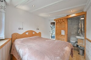 1 habitación y ropa de cama 