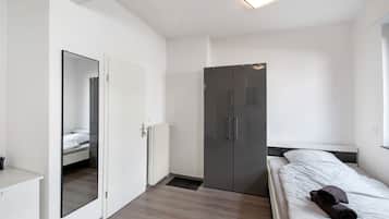 1 bedroom, iron/ironing board, WiFi, bed sheets
