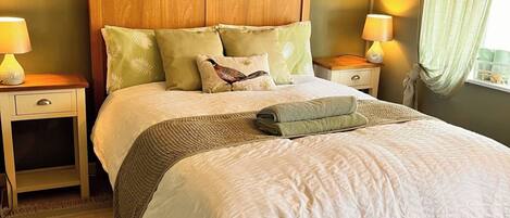 2 chambres, fer et planche à repasser, lit parapluie, accès Internet