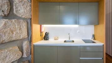 Studio (Standard Studio) | Cuisine privée | Mini réfrigérateur, micro-ondes, grille-pain