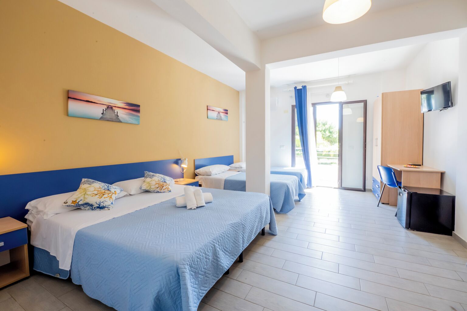 Quadruple Room, Sea View | Free WiFi