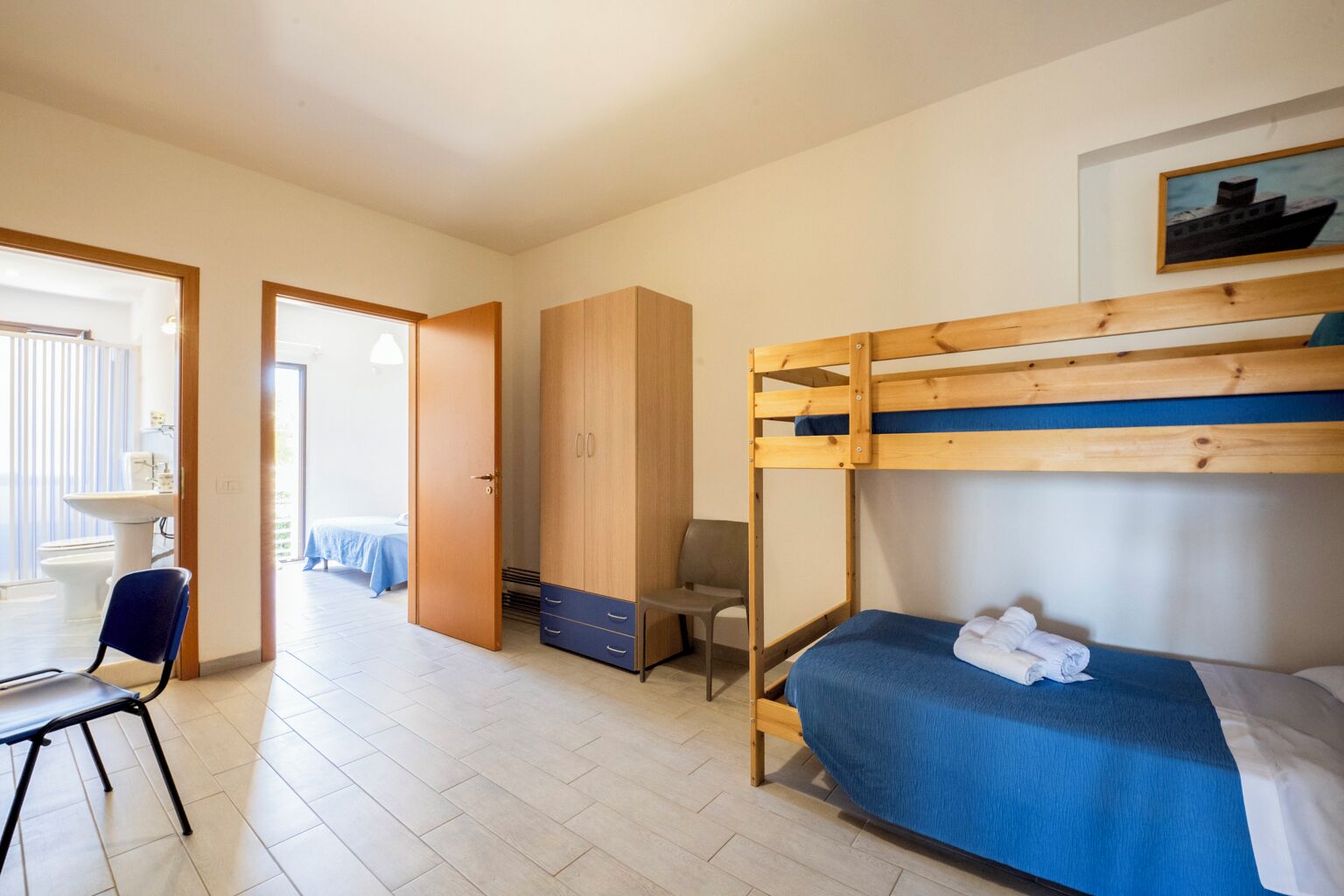 Classic Quadruple Room | Free WiFi