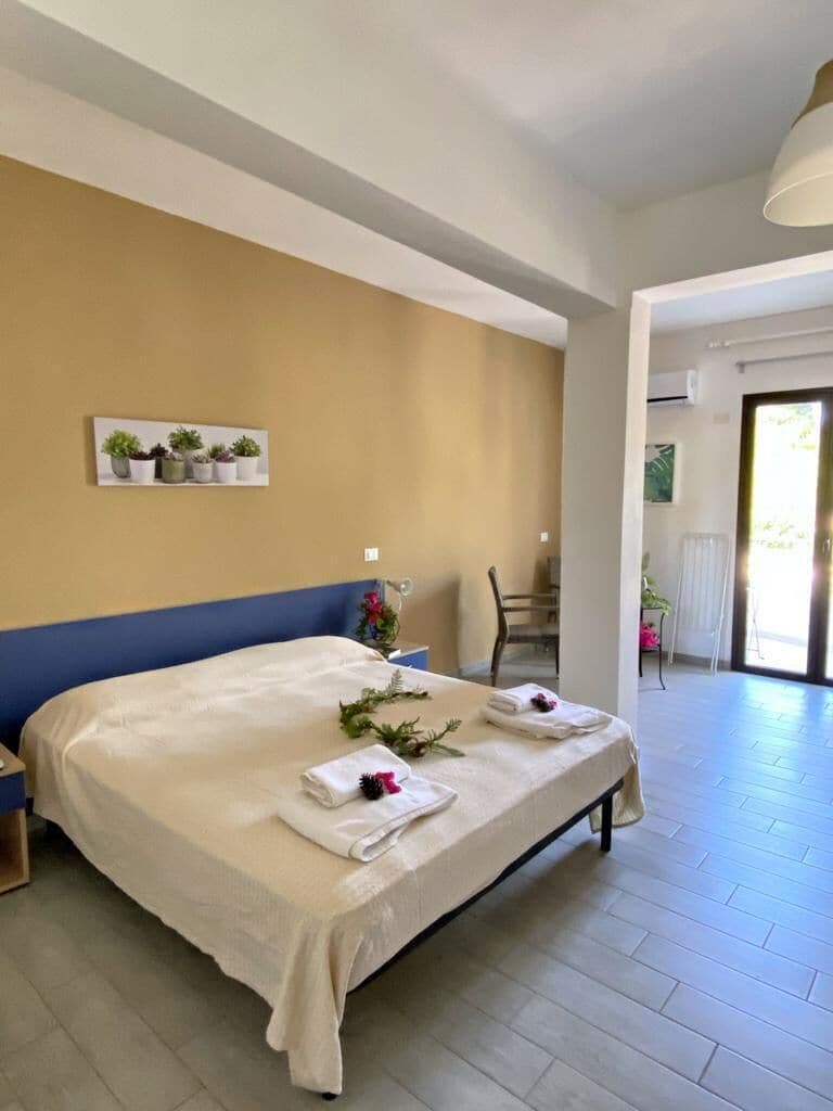 Quadruple Room, Sea View | Desk, free WiFi