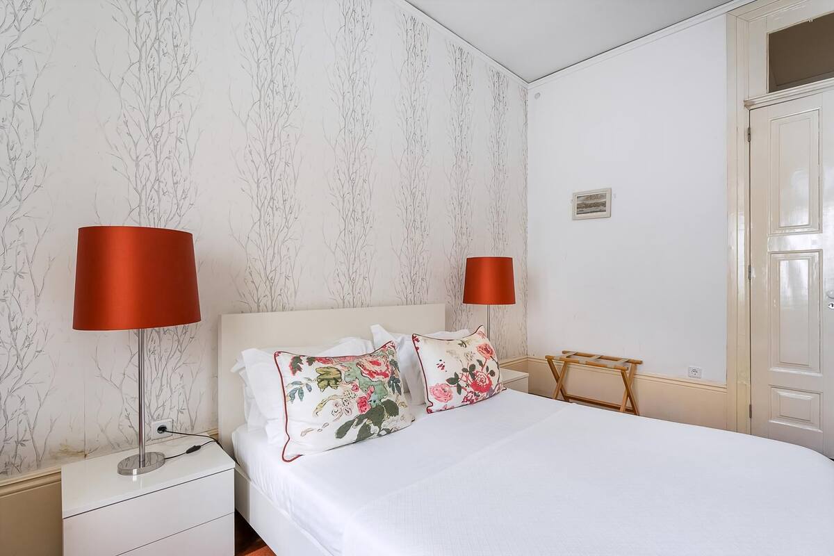 Apartemen (Two-Bedroom Suite)