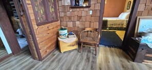 2 chambres, bureau, fer et planche Ă repasser, accĂšs au Wi-Fi (inclus)