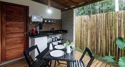 Itaka Studio Piscina Hidro e Quadra em Arraial