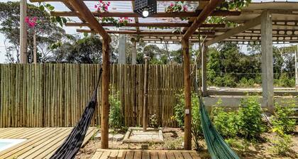 Itaka Studio Piscina Hidro e Quadra em Arraial