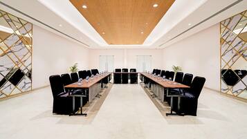 House | Meeting facility