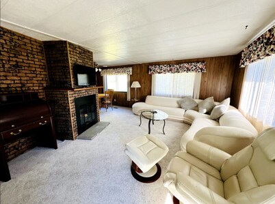 Retro Retreat