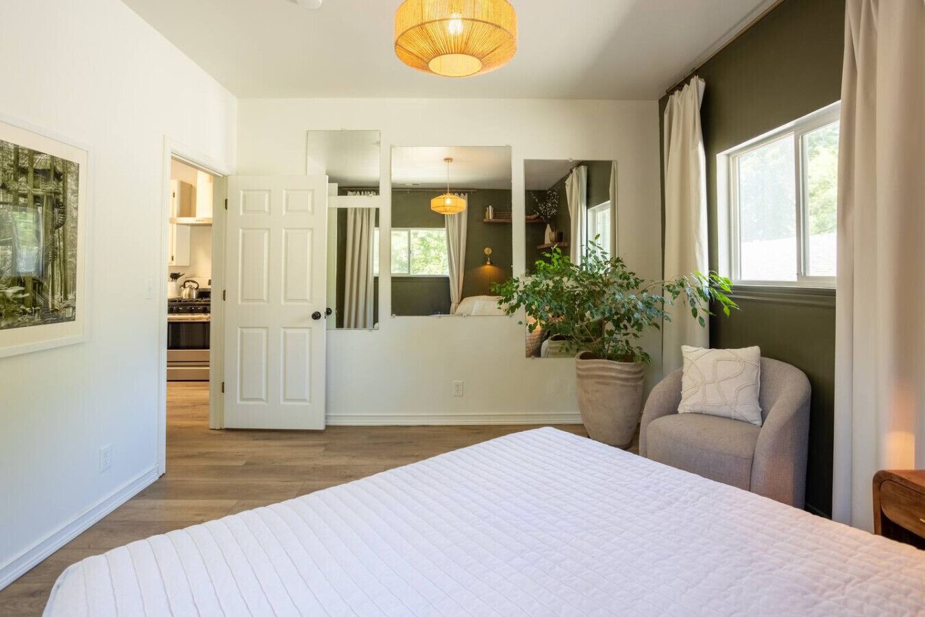 3 bedrooms, WiFi, bed sheets