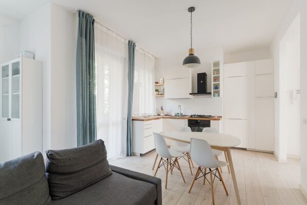 Living area - GuestHost - Modern Apartment Milano Lancetti (Milan)