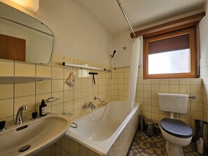 Haartrockner, Handtücher