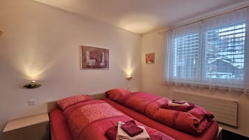 2 habitaciones, wifi gratis y ropa de cama