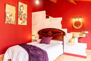 7 chambres, fer et planche à repasser, Wi-Fi, draps fournis