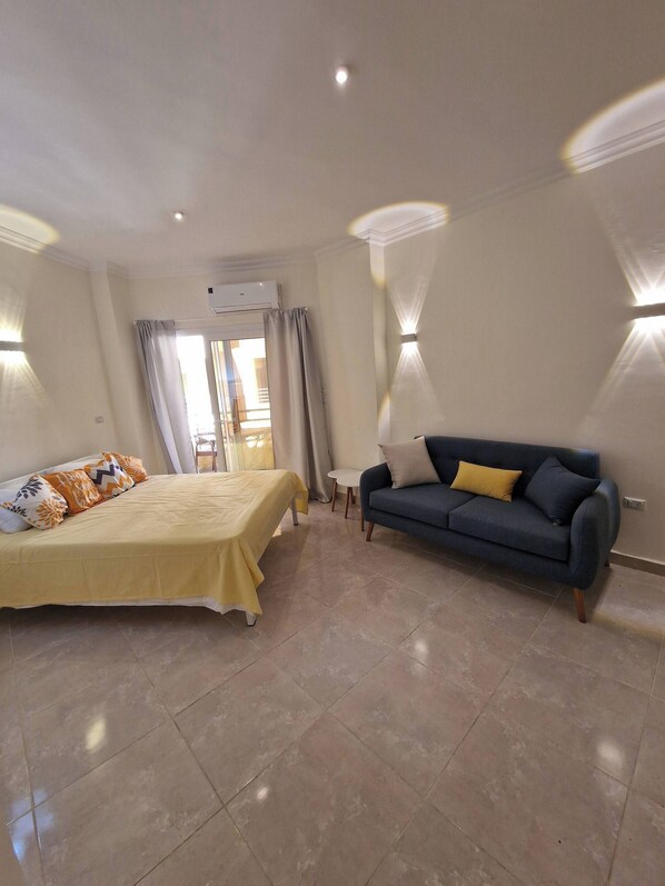 Living room - Private Beach Side Sea View Studio Fiesta (Hurghada)