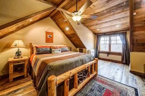 4 bedrooms, iron/ironing board, free WiFi, bed sheets