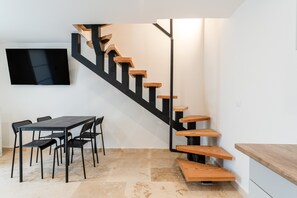 Dining - Apartment 'Duplex Canto Cigalo 13' with Wi-Fi and Air Conditioning (Robion)