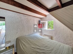 2 Schlafzimmer, Bügeleisen/Bügelbrett, kostenloses WLAN