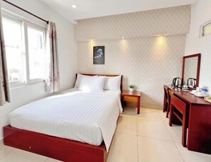 Standard Double Room | Iron/ironing board, free WiFi