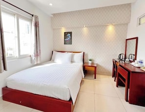 Standard Double Room | Iron/ironing board, free WiFi