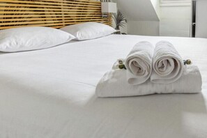 2 Schlafzimmer, Bügeleisen/Bügelbrett, WLAN, Bettwäsche