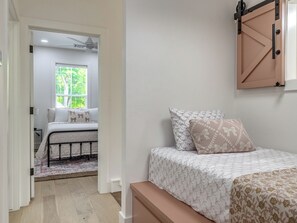 4 bedrooms, WiFi