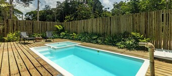 Itaka Reserva Piscina Hidro e Churrasqueira