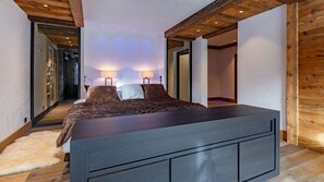 Luxury Chalet, 4 Bedrooms, Balcony, Mountain View